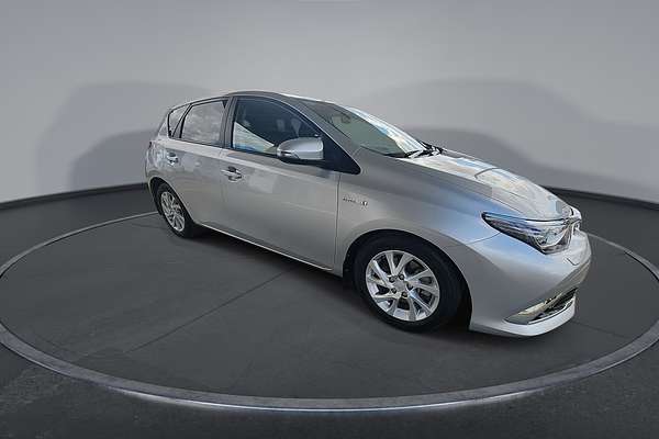 2017 Toyota Corolla Hybrid ZWE186R