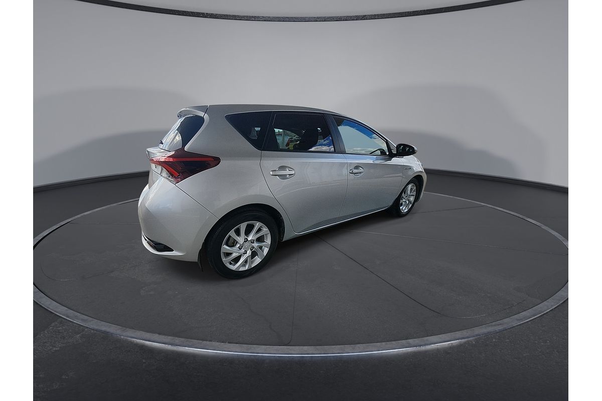 2017 Toyota Corolla Hybrid ZWE186R