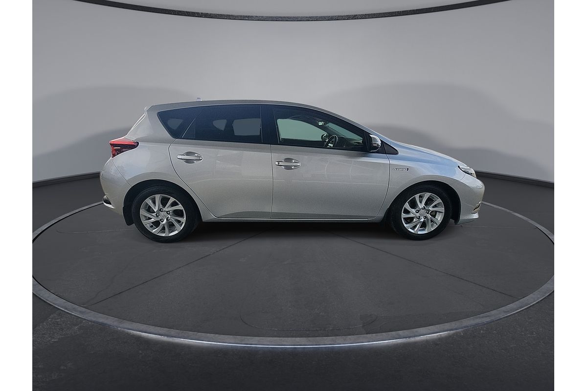 2017 Toyota Corolla Hybrid ZWE186R