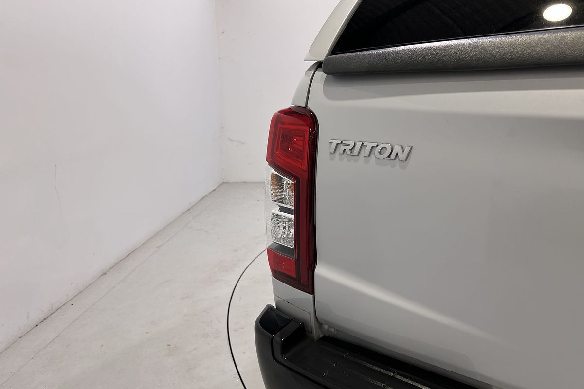 2022 Mitsubishi Triton GSR MR 4X4