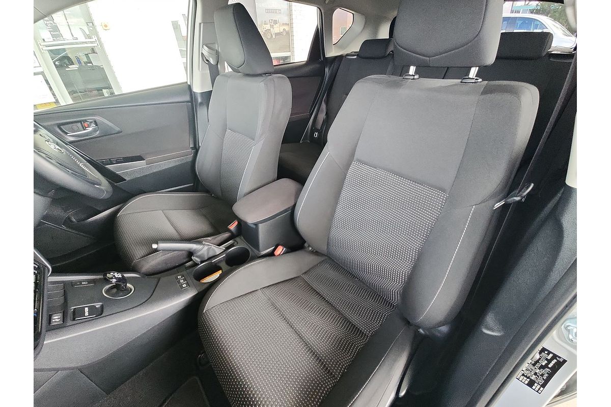 2017 Toyota Corolla Hybrid ZWE186R