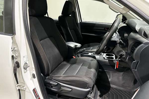 2022 Toyota Hilux SR GUN126R 4X4