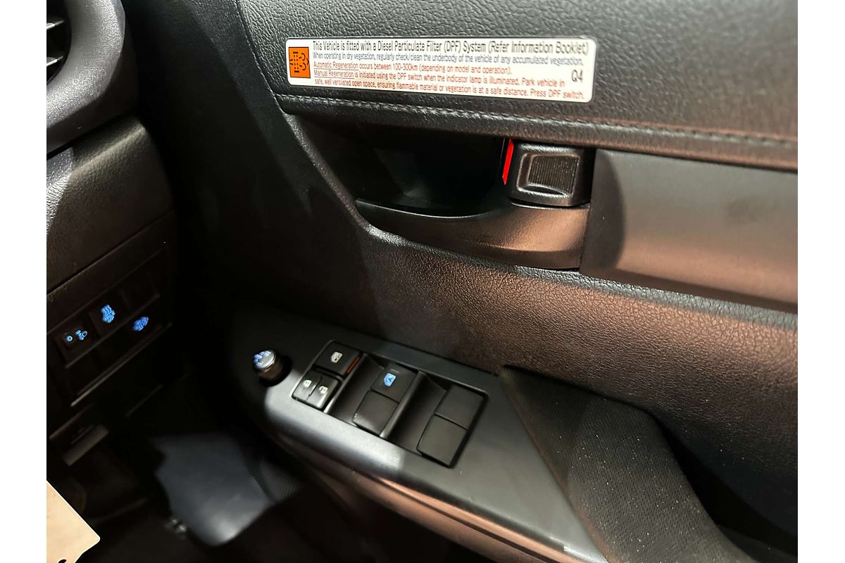 2022 Toyota Hilux SR GUN126R 4X4