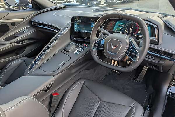 2025 Chevrolet Corvette Stingray 2LT C8