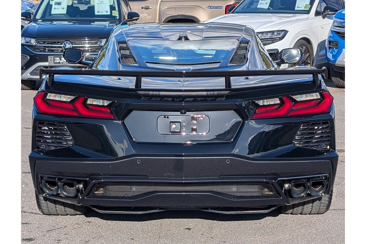 2025 Chevrolet Corvette Stingray 2LT C8