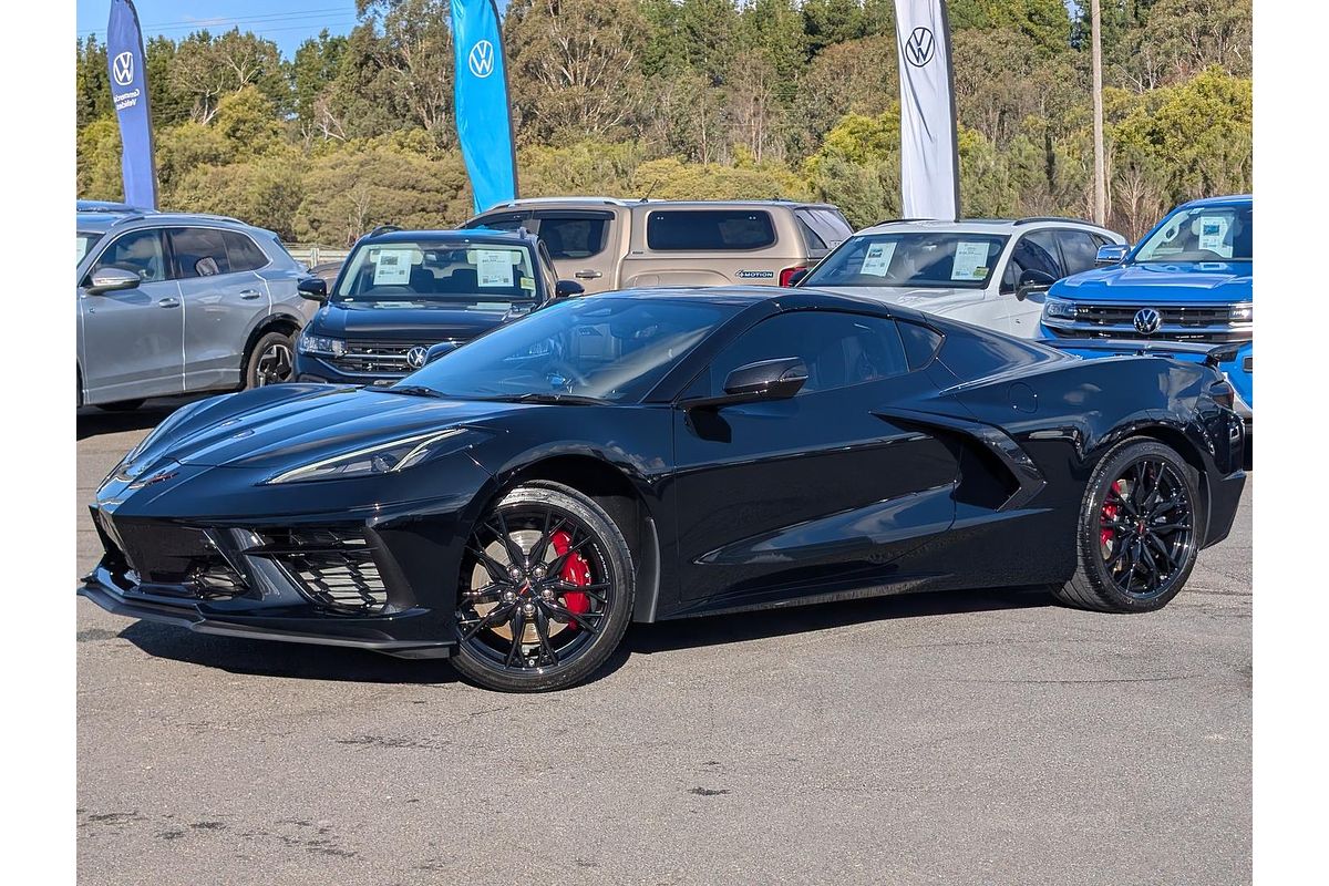 2025 Chevrolet Corvette Stingray 2LT C8