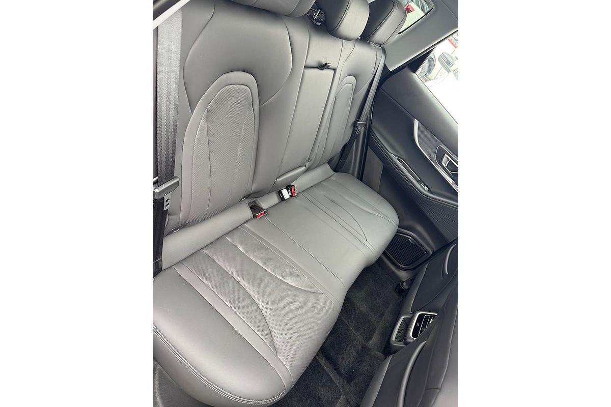2025 Chery Tiggo 7 Pro SE+