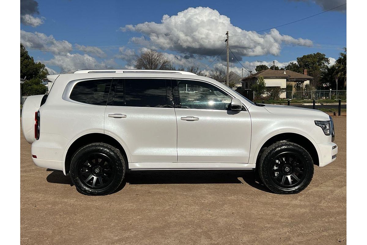 2024 GWM Tank 500 Ultra Hybrid P03