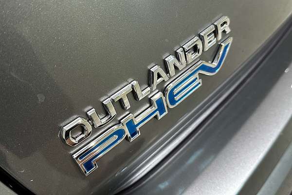 2021 Mitsubishi Outlander PHEV GSR ZL