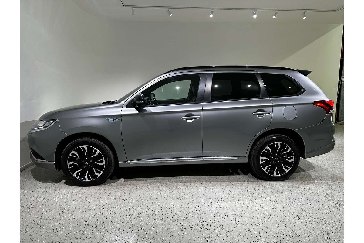 2021 Mitsubishi Outlander PHEV GSR ZL