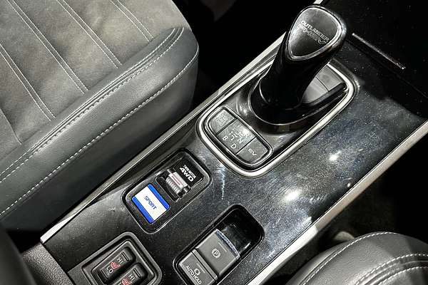 2021 Mitsubishi Outlander PHEV GSR ZL