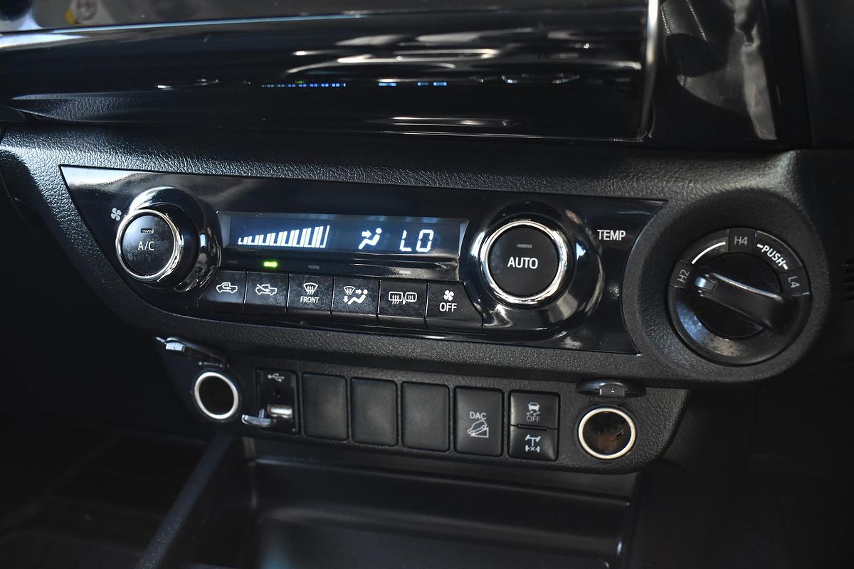 2021 Toyota Hilux SR5 GUN126R 4X4