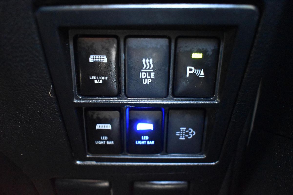 2021 Toyota Hilux SR5 GUN126R 4X4