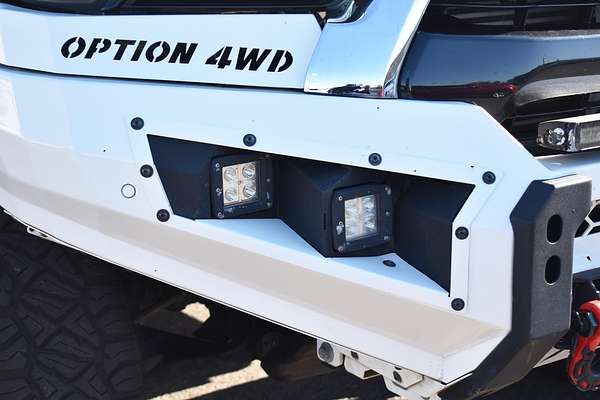 2021 Toyota Hilux SR5 GUN126R 4X4
