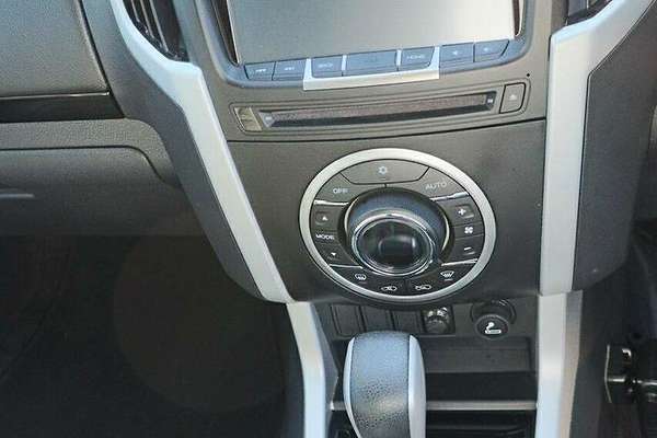 2020 Isuzu MU-X LS-T