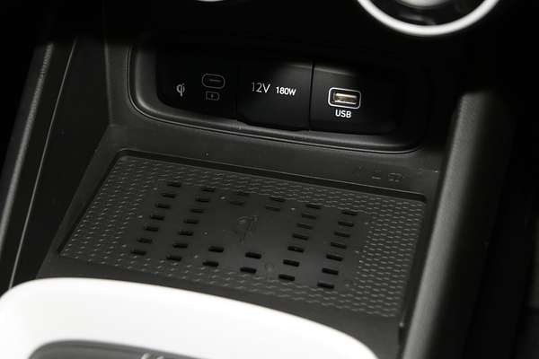 2025 Hyundai Venue Active QX.V5