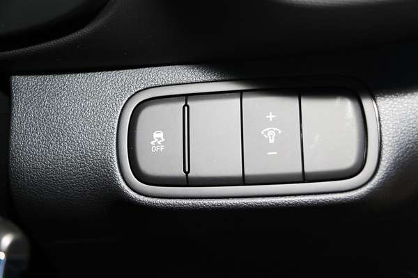 2025 Hyundai Venue Active QX.V5