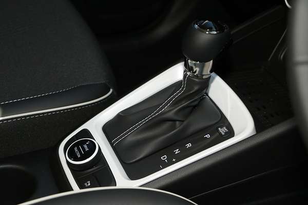 2025 Hyundai Venue Active QX.V5