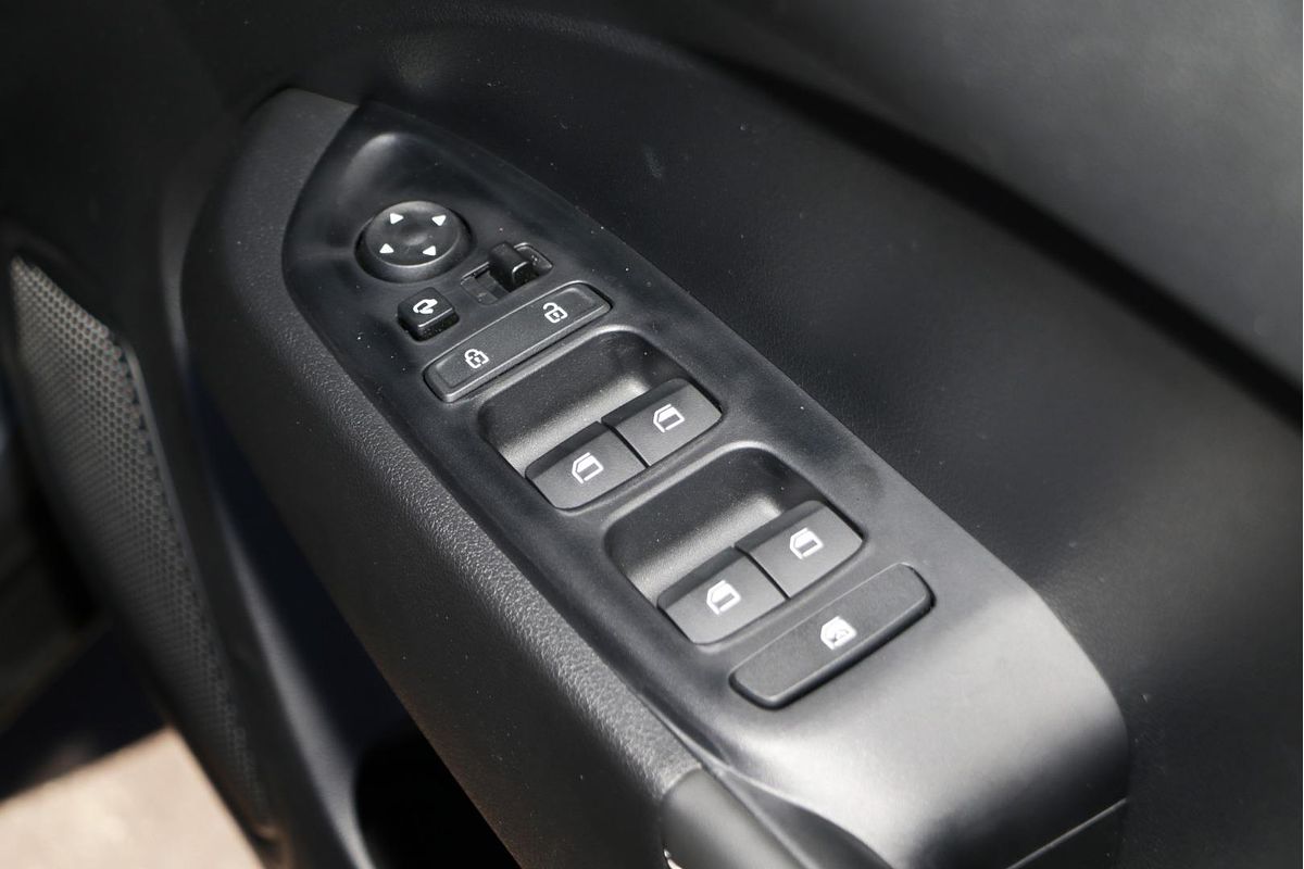 2025 Hyundai Venue Active QX.V5
