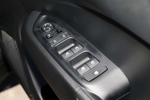 2025 Hyundai Venue Active QX.V5