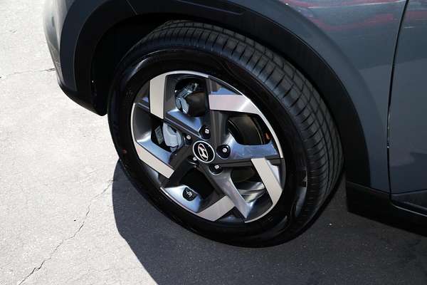 2025 Hyundai Venue Active QX.V5
