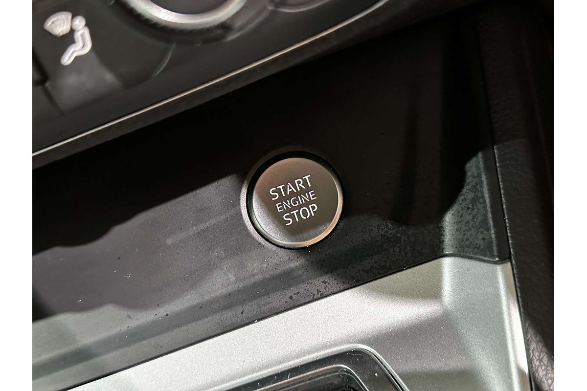 2020 Audi Q3 35 TFSI Launch Edition F3