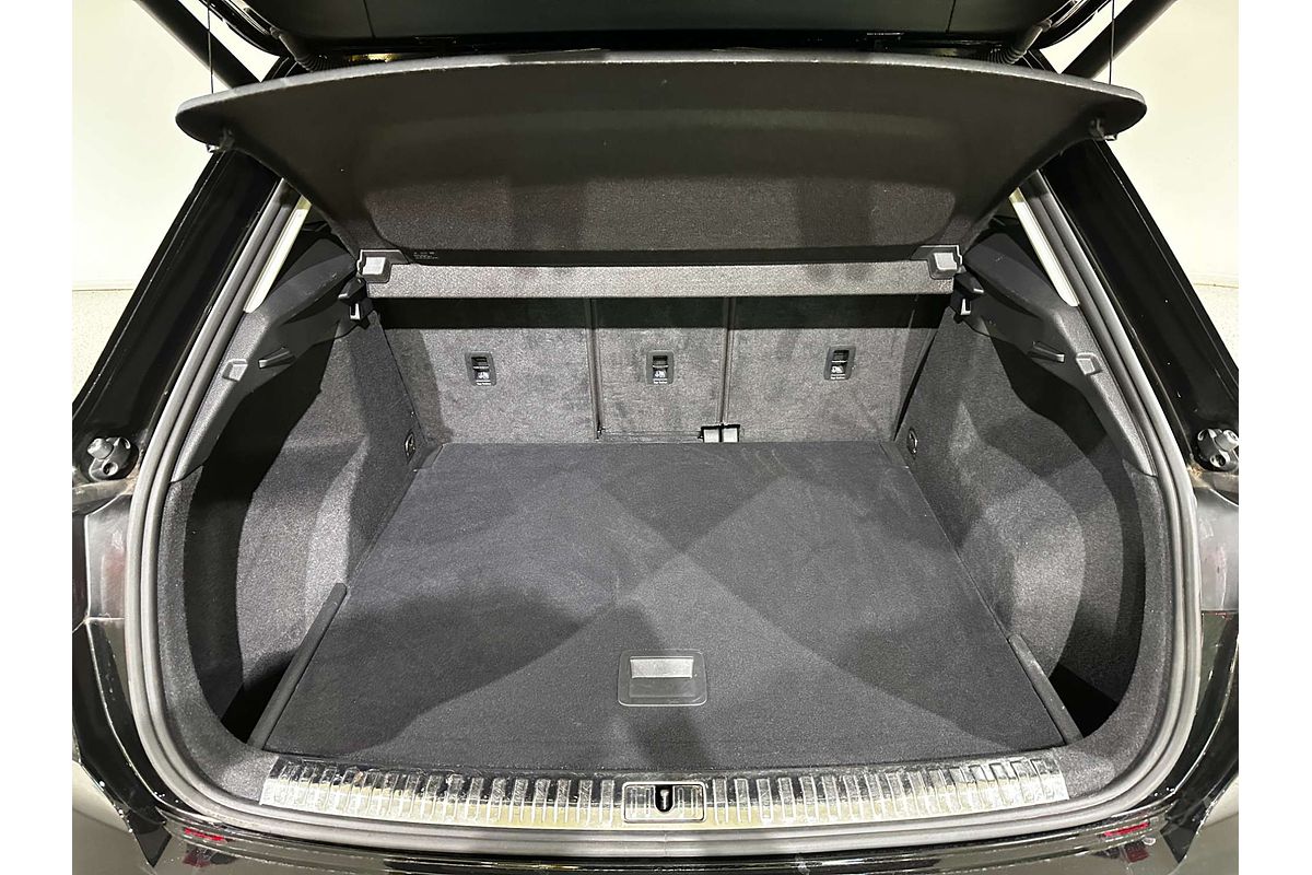 2020 Audi Q3 35 TFSI Launch Edition F3
