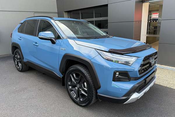 2022 Toyota RAV4 Edge AXAH54R