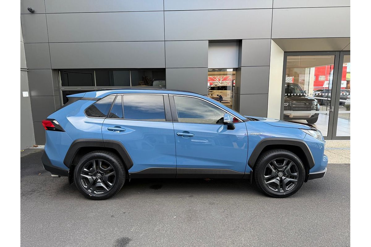 2022 Toyota RAV4 Edge AXAH54R