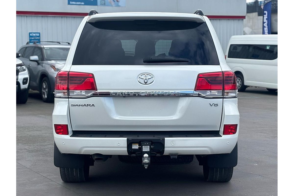 2017 Toyota Landcruiser Sahara VDJ200R