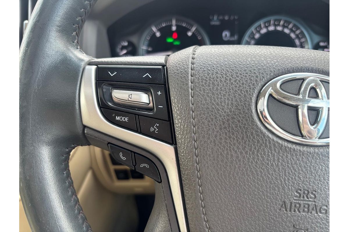 2017 Toyota Landcruiser Sahara VDJ200R