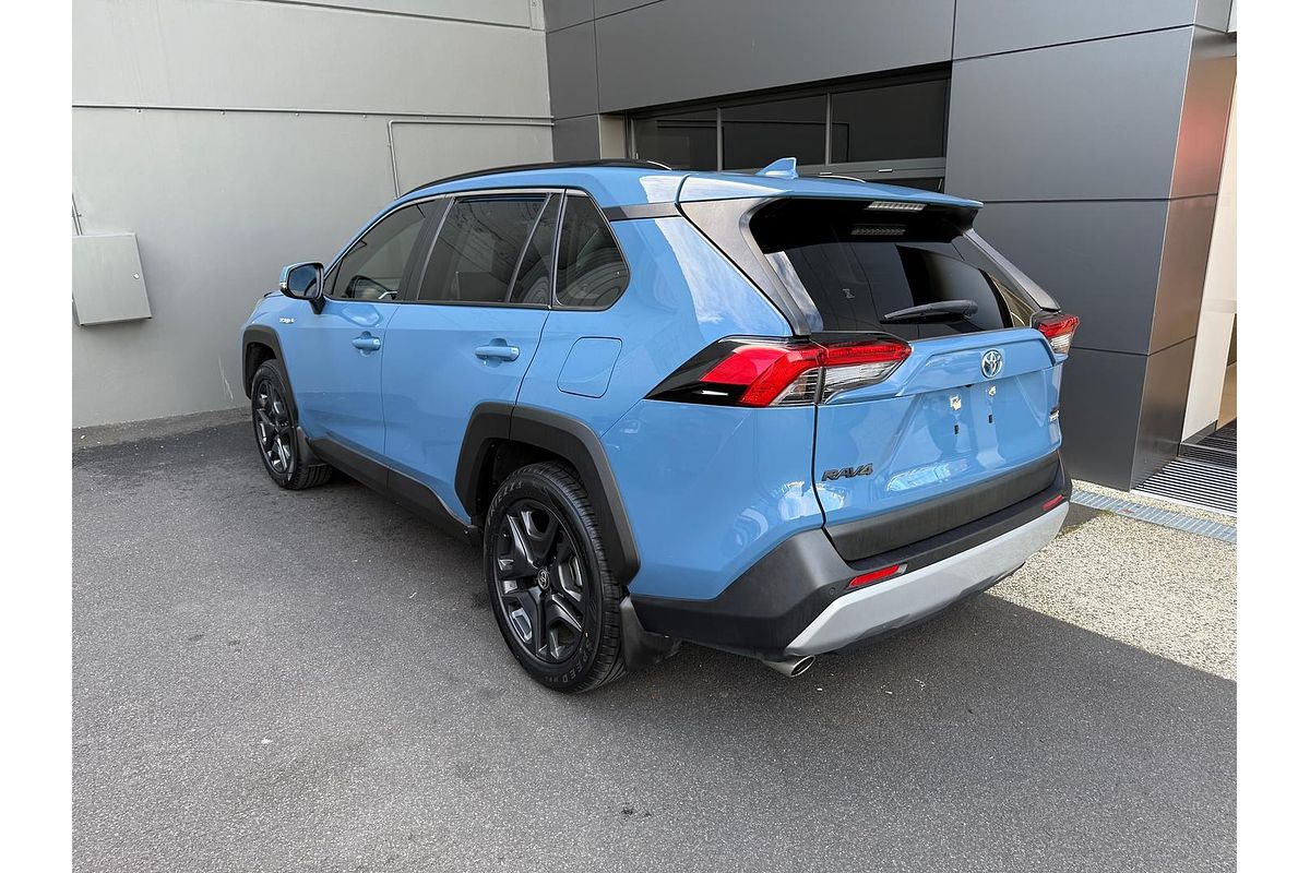 2022 Toyota RAV4 Edge AXAH54R
