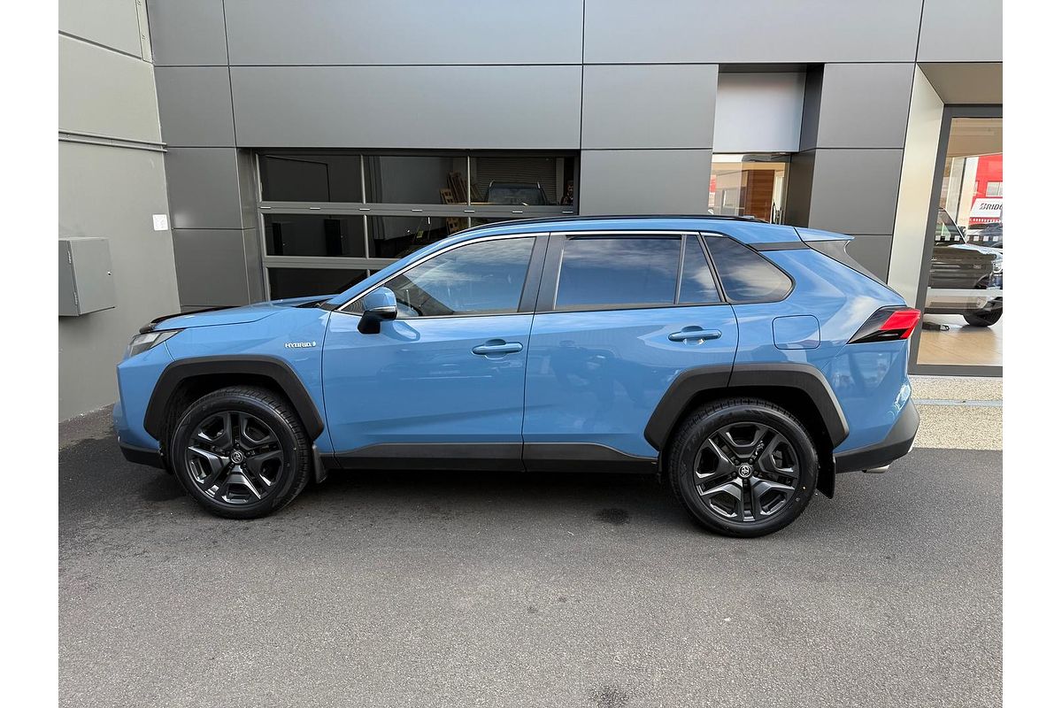 2022 Toyota RAV4 Edge AXAH54R