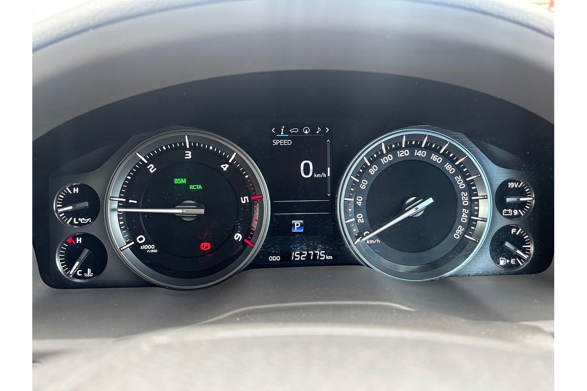 2017 Toyota Landcruiser Sahara VDJ200R