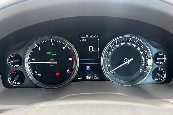 2017 Toyota Landcruiser Sahara VDJ200R