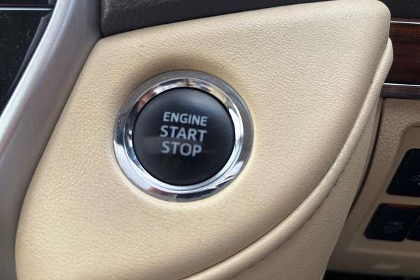2017 Toyota Landcruiser Sahara VDJ200R