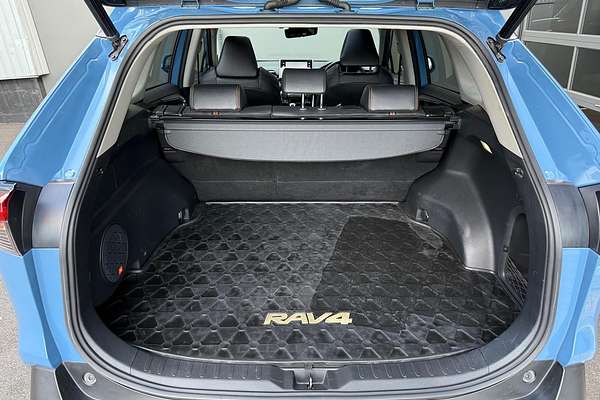 2022 Toyota RAV4 Edge AXAH54R