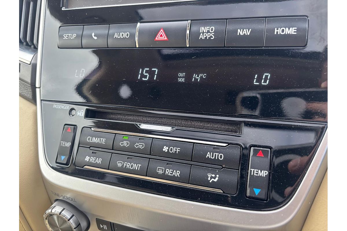 2017 Toyota Landcruiser Sahara VDJ200R