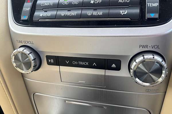 2017 Toyota Landcruiser Sahara VDJ200R