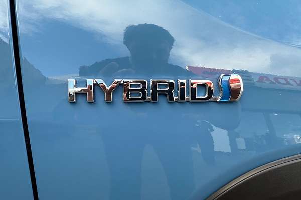 2022 Toyota RAV4 Edge AXAH54R