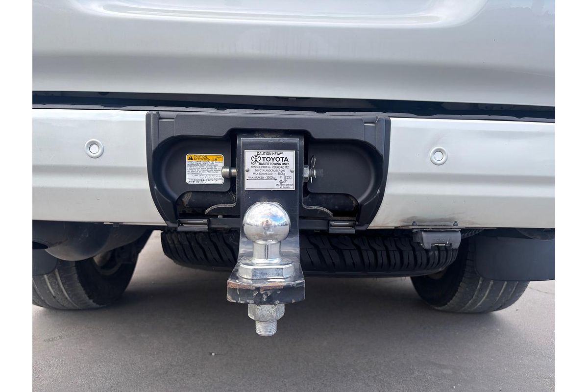 2017 Toyota Landcruiser Sahara VDJ200R