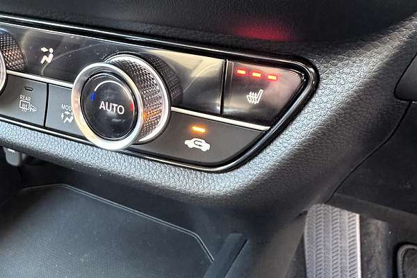 2025 Honda ZR-V VTi L+ RZ
