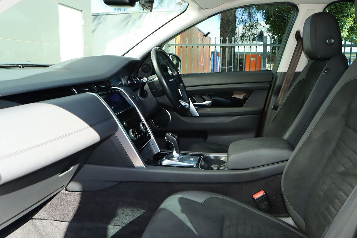2019 Land Rover Discovery Sport P200 S L550
