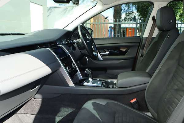 2019 Land Rover Discovery Sport P200 S L550