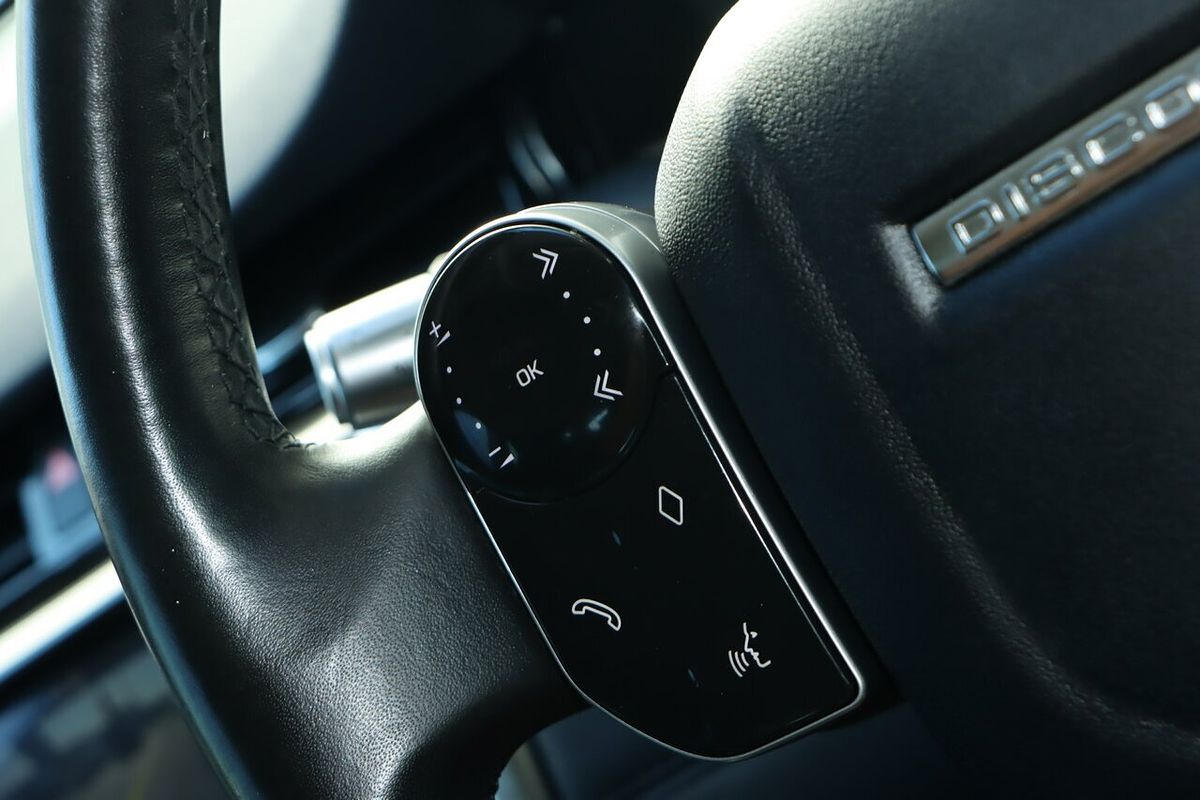 2019 Land Rover Discovery Sport P200 S L550