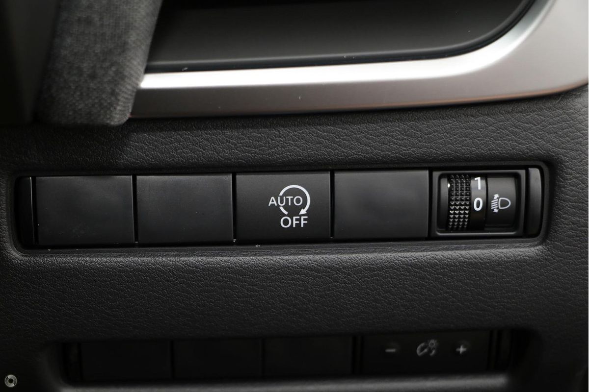 2025 Nissan QASHQAI ST J12