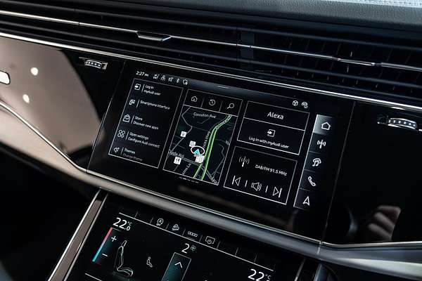 2025 Audi Q7 45 TFSI 4M