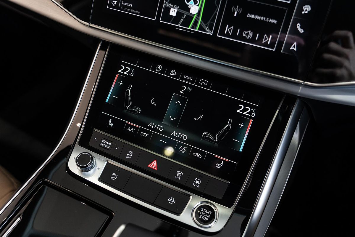 2025 Audi Q7 45 TFSI 4M
