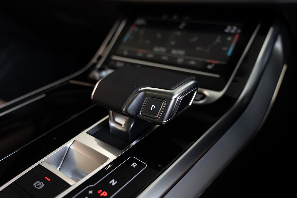 2025 Audi Q7 45 TFSI 4M