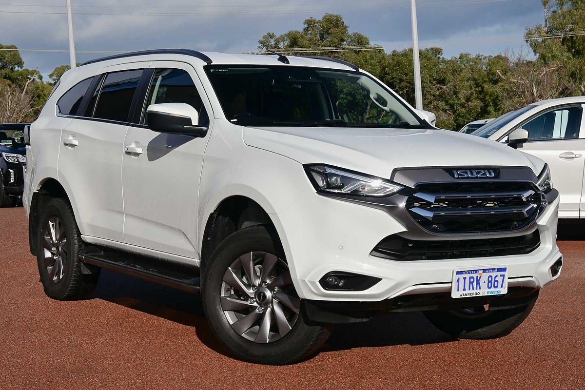 2022 Isuzu MU-X LS-U